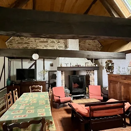 Belle Bergerie Au Coeur Des Montagnes Vakantiehuis Germs-sur-l'Oussouet