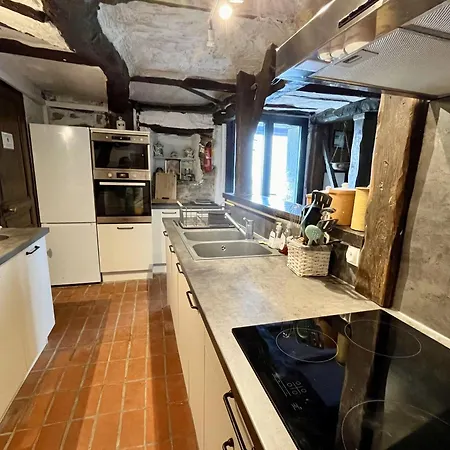 Vakantiehuis Belle Bergerie Au Coeur Des Montagnes Germs-sur-l'Oussouet